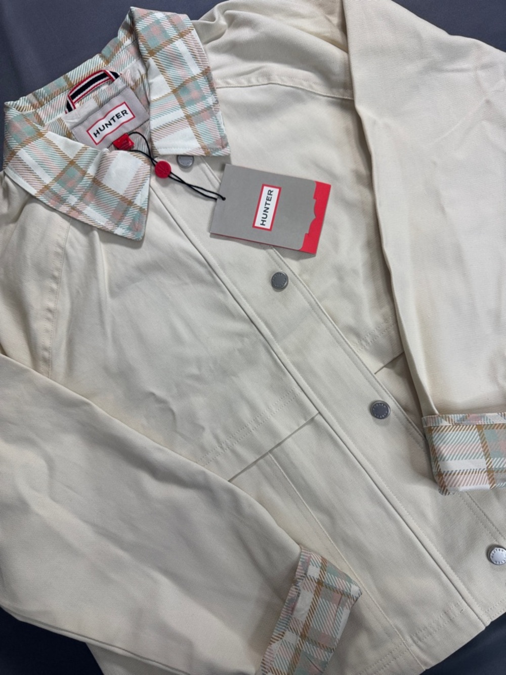 NWT Hunter 100%‎ Cotton Jacket with Pastel Plaid Collar and Cuffs Size L